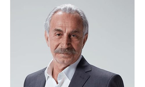 RIZA AKIN YAŞAMINI YİTİRDİ